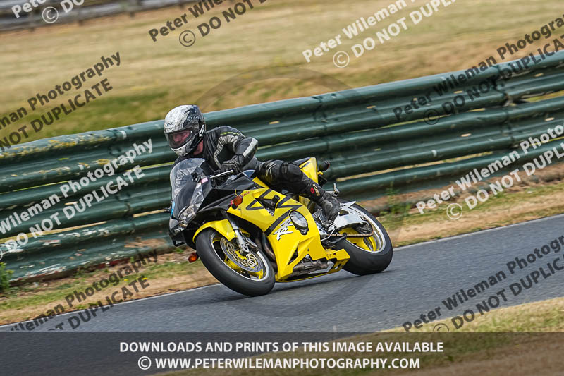 enduro digital images;event digital images;eventdigitalimages;mallory park;mallory park photographs;mallory park trackday;mallory park trackday photographs;no limits trackdays;peter wileman photography;racing digital images;trackday digital images;trackday photos